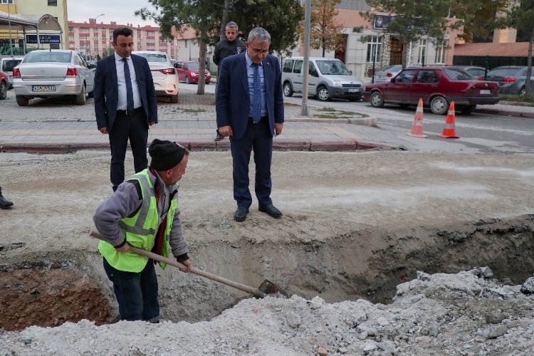 Kütahya'da içme suyu hatları yenileniyor -
