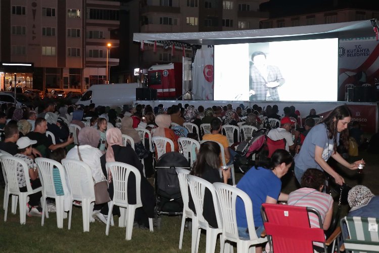 Kütahya'da yazlık sinema keyfi -