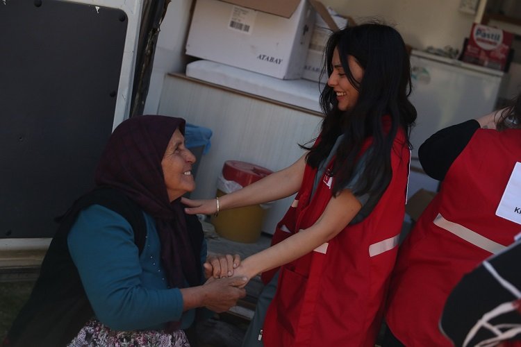 Kızılay'dan 20 bin afetzedeye hizmet -