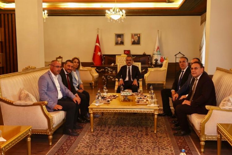 Mahmut Özer'den Nevşehir Belediyesi'ne ziyaret -