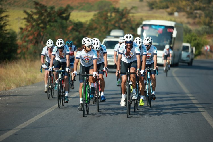 Malazgirt Zaferi için yola çıkan bisikletçiler Malatya'da -