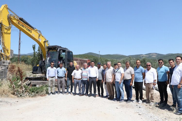 Manisa Akhisar'da Çamönü'nün altyapı sorunu çözülüyor -