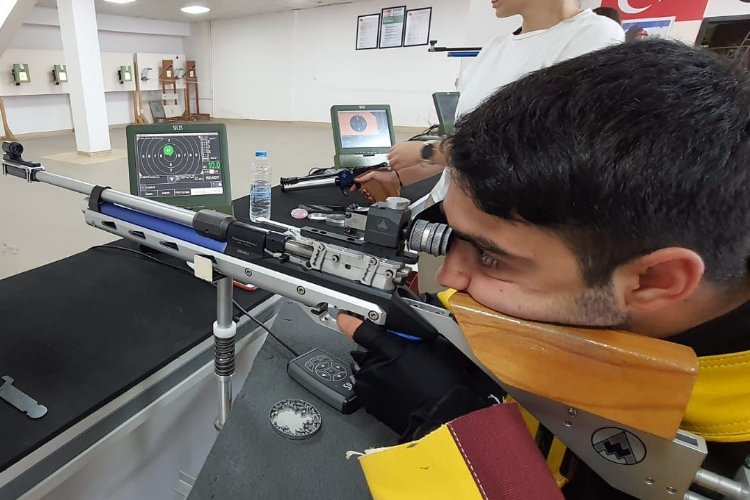 Manisa'da atıcılıkta Samet Akça'dan bronz madalya -