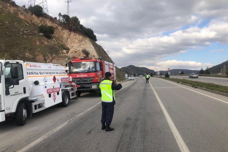 Manisa'da geniş kapsamlı deprem tatbikatı -