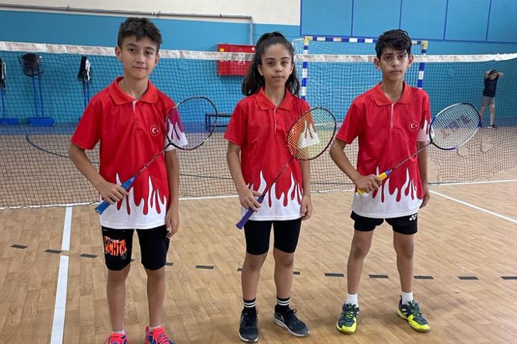 Manisalı badmintoncular Milli Takım'da -