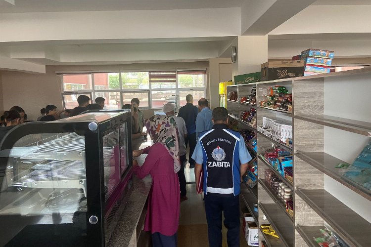 Mardin Artuklu zabıtası kantin denetiminde -