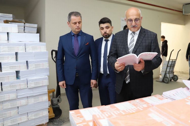 MEB'in yardımcı kaynakları Bursa'da dağıtılıyor -