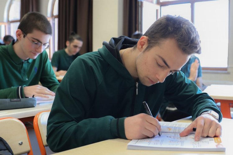 Meslek liselilere 'akademik' destek -