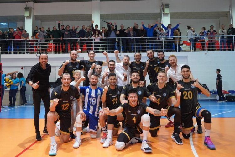 Milas Belediyespor ilk devrenin lideri oldu -