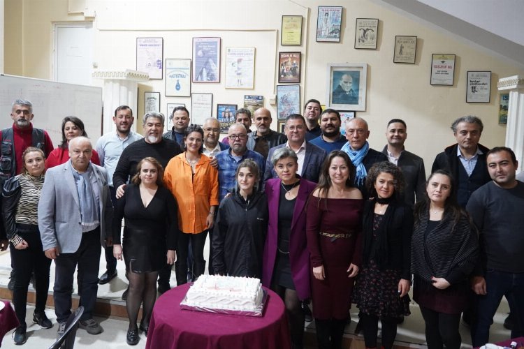 Milas Şehir Tiyatrosu 32 yaşında -