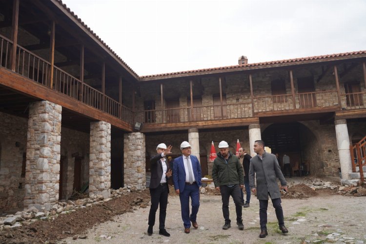 Muğla Milas'ta Çöllüoğlu Han'da tadilat başladı -