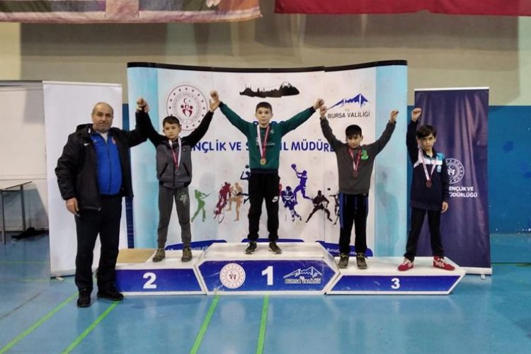 İnegöl Belediye Spor Kulübü Güreş Sporcuları Bursa’ya damga vurdu -