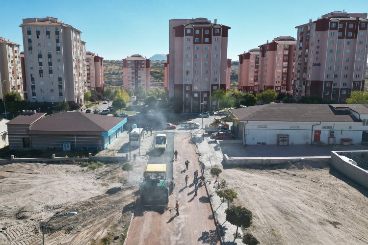 Nevşehir Mehmet Akif Ersoy'da sıcak asfalt çalışması -