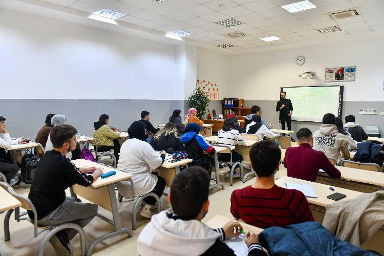 Öğrenciler YKS'ye hazırlanıyor -