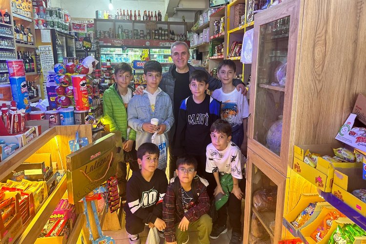 Pandemi ve felaketler küçük esnafı etkiledi -