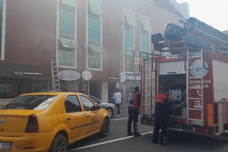 Pazaryeri'nde dumandan etkilenen 1 kişi hastane kaldırıldı -