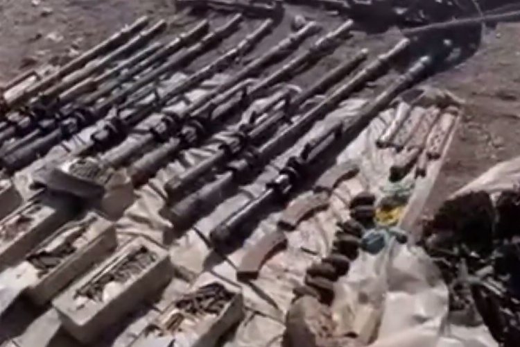Pençe Kilit'te terör örgütüne ait çok sayıda silah ele geçirildi -