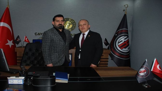 Prof.Dr.Kesemenli Çayırova KAI Derneğini Ziyaret Etti