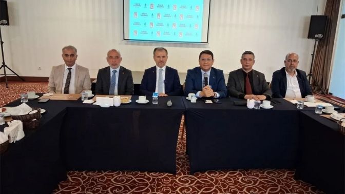 Şahin: Birlikte olmak gibi bir mecburiyetimiz var