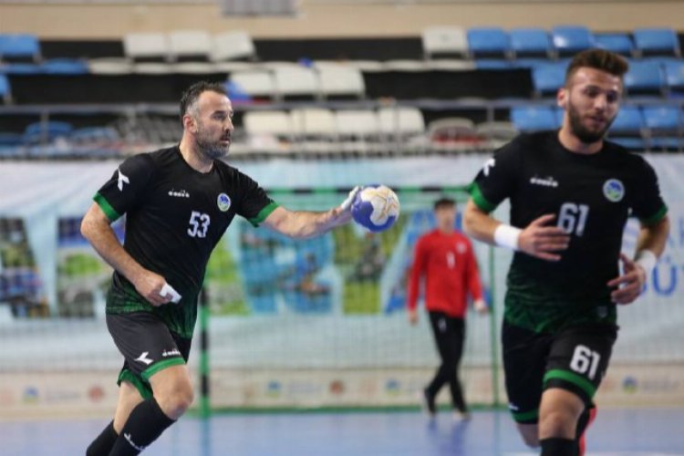 Sakarya Büyükşehir Spor Toto deplasmanında galibiyet arayacak -