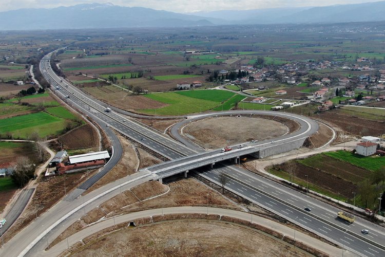 Sakarya'da yeni otoban girişinde çalışmalar hızlandı -