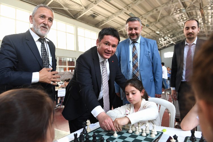 Satranç turnuvasında ilk hamle Başkan Aydın’dan   -