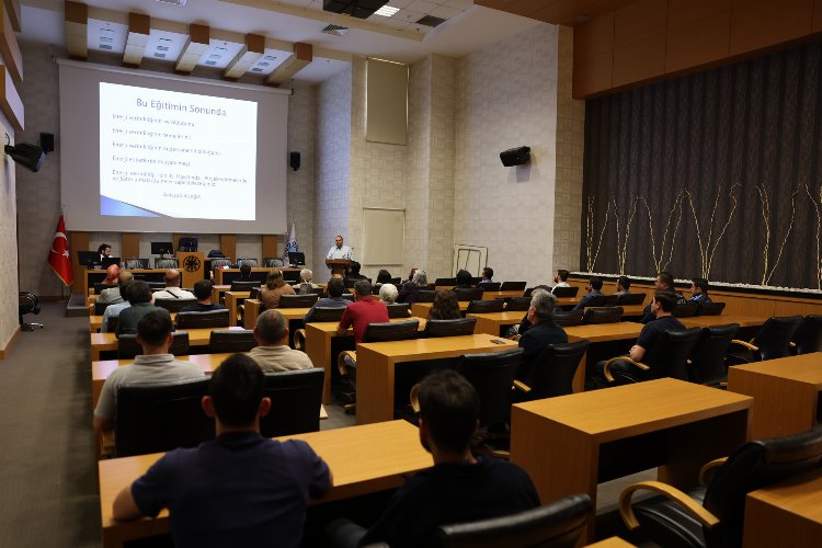 Selçuklu Belediyesi’nden personele bilgilendirme -