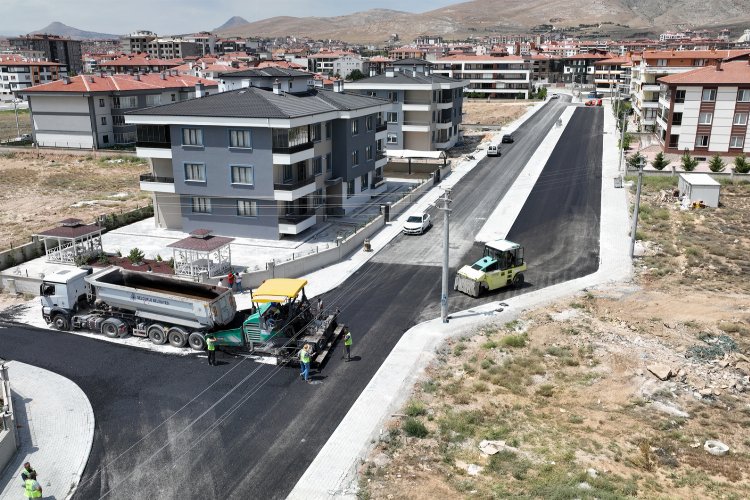 Selçuklu'da asfalt sezonu yoğun tempoda -