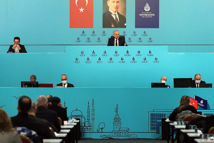 İstanbul'da sağlık çalışanlarının ücretsiz ulaşımı uzadı -