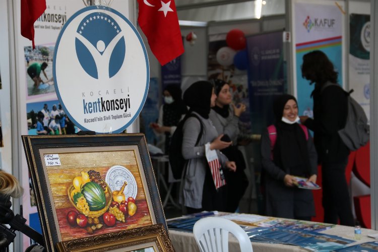 STK’lar Kocaeli Kitap Fuarı’nın tamamlayıcı unsuru oldu -