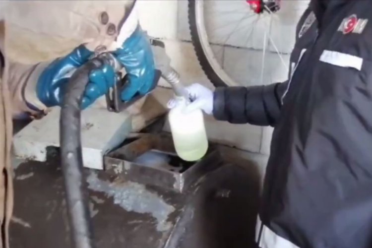 1 milyon litre kaçak akaryakıta 'Çengel' -