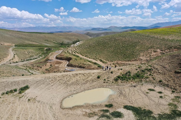 150 hektarlık arazi suya kavuştu -