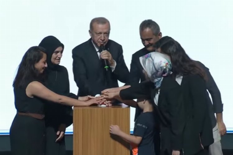 20 bin öğretmenin ataması yapıldı -