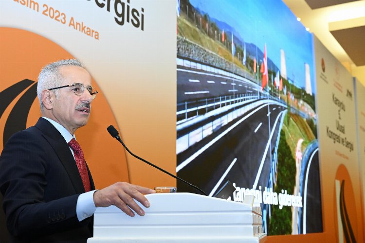 2028'e kadar bin kilometre daha yeni otoyol yapılacak -