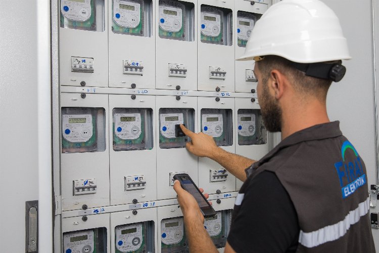 4 ilde elektrikte kayıp kaçak oranı yüzde 0,9 puan düştü -