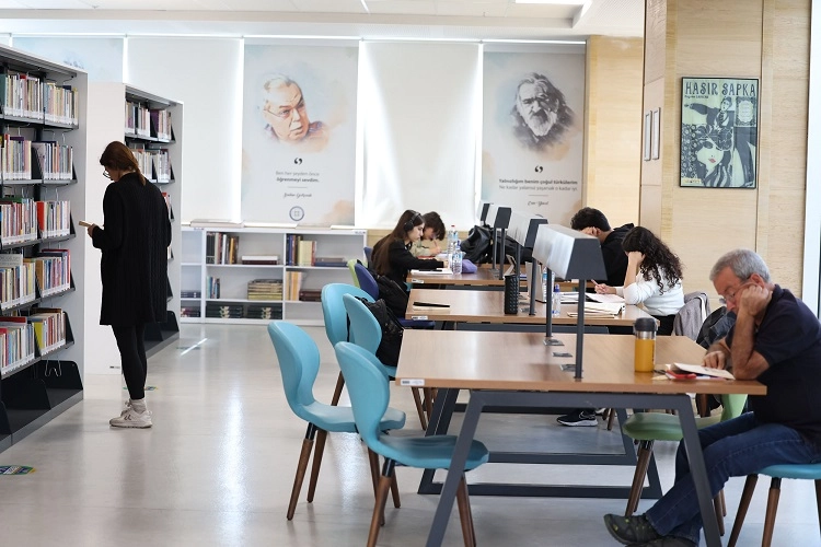Kitap kurtlarından Muğla Büyükşehir kütüphanelerine akın 