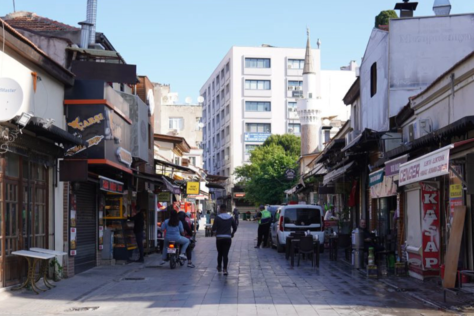 Bornova’nın Geleneksel Çarşı Bölgesi tez konusu oldu 