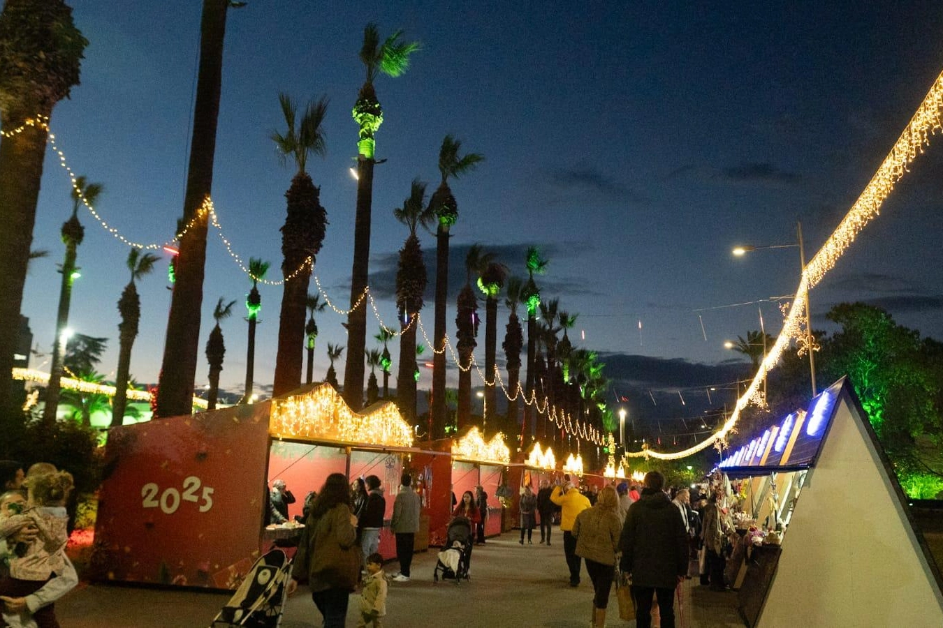 İzmir 2025'i renkli festivalle karşılıyor 