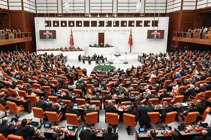 TBMM'de 12 günlük bütçe mesaisi başladı 