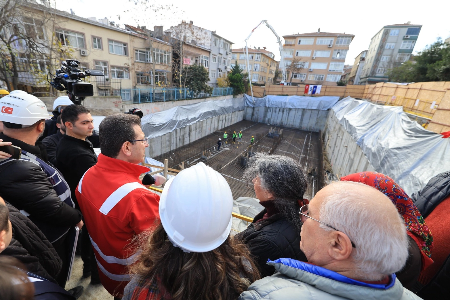 İstanbul Fatih'teki dönüşüme 68 ton demirli temel 