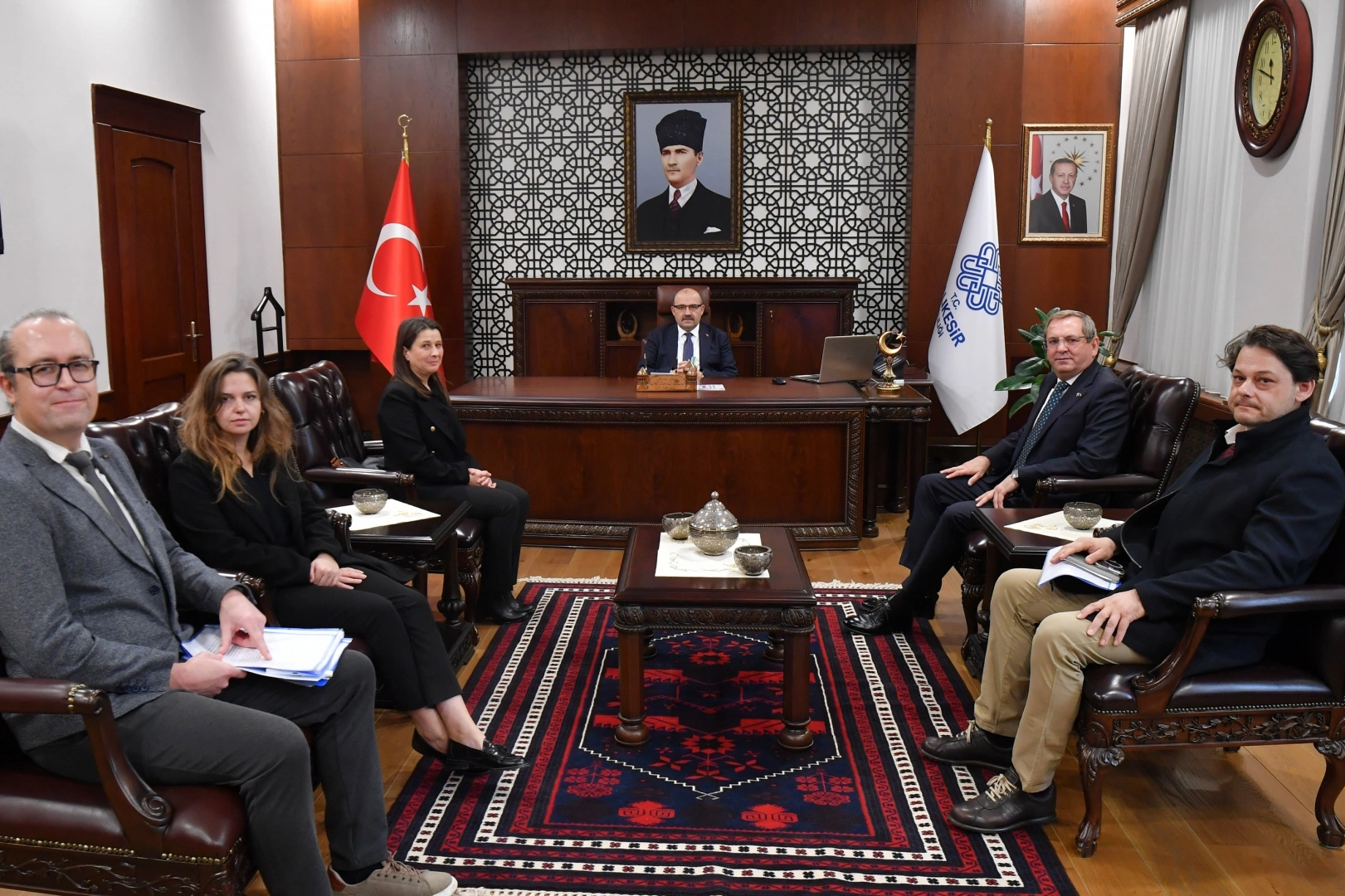Ayvalık Alan Başkanlığı’ndan Balıkesir Valiliği'ne ziyaret 