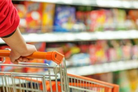 Toptan ve perakende ticaret yıllık artışta 
