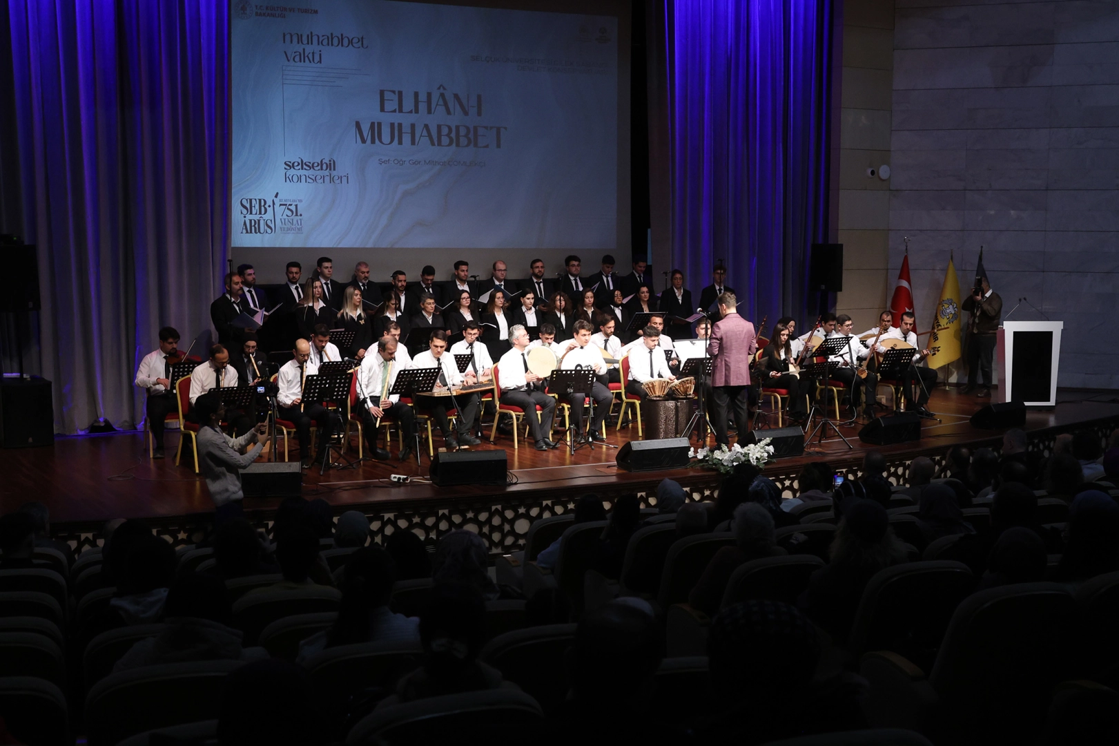 Konya'da 'Muhabbet Vakti'ne yoğun ilgi 