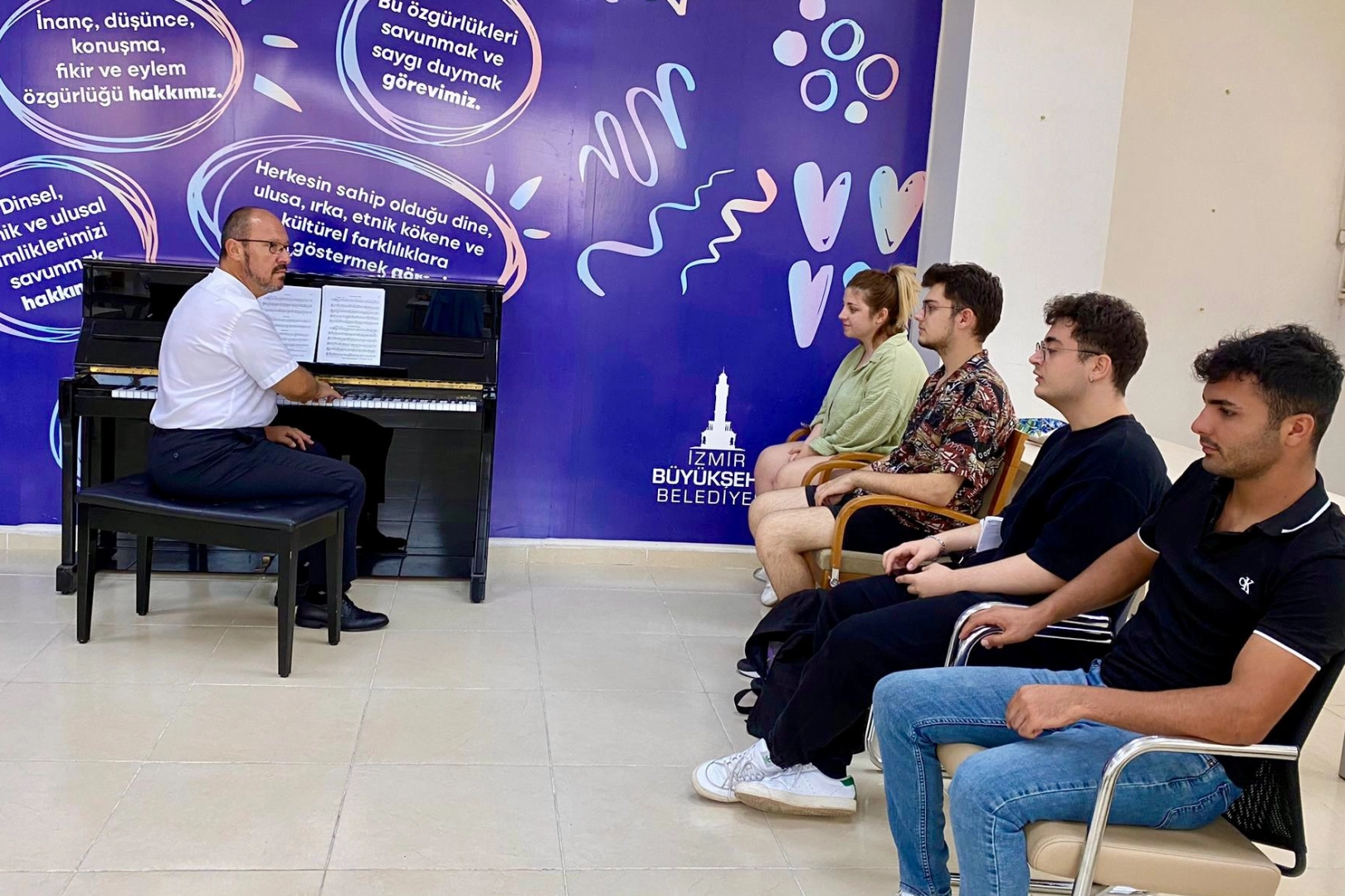 İzmir gençleri konservatuvar sınavlarına hazırlıyor 