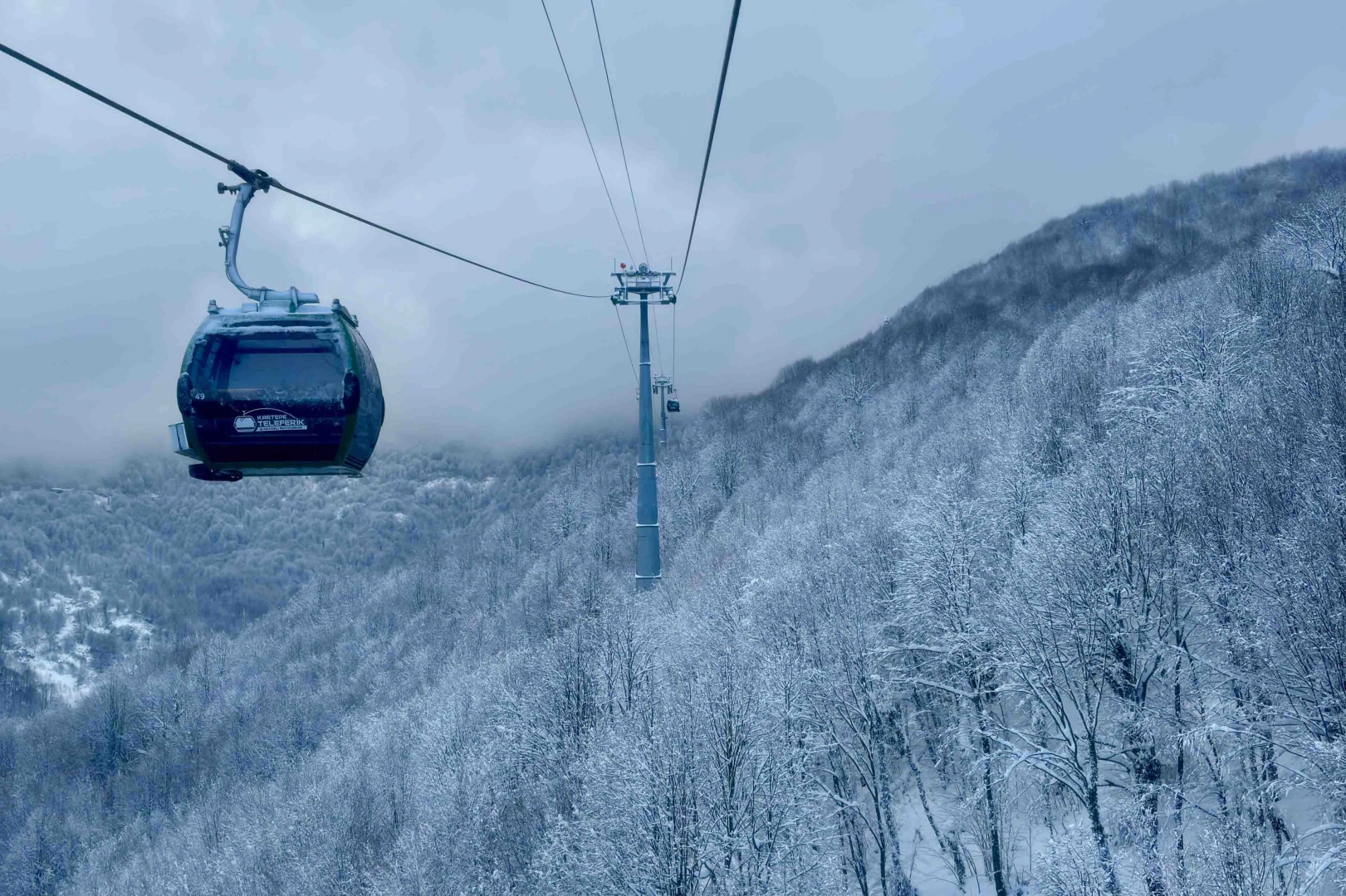 Karatepe'de teleferik keyfine kaldığı yerden devam 
