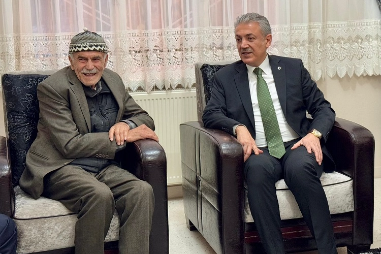 Mardin Valisi'nden Şeyhmus Amca'ya ziyaret 