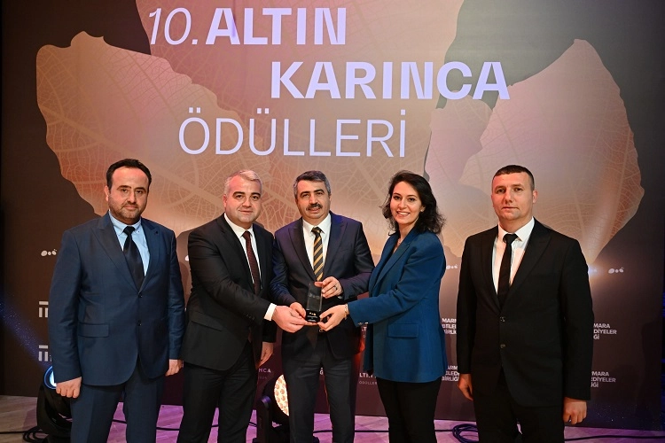 Yıldırım Belediyesi'ne 2 Altın Karınca 