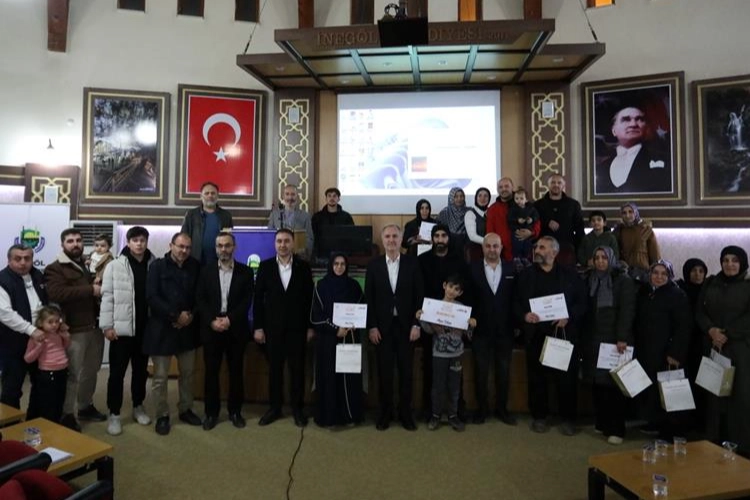 Bursa İnegöl'de 'Aile Okulu'nun ödülleri sahiplerini buldu 