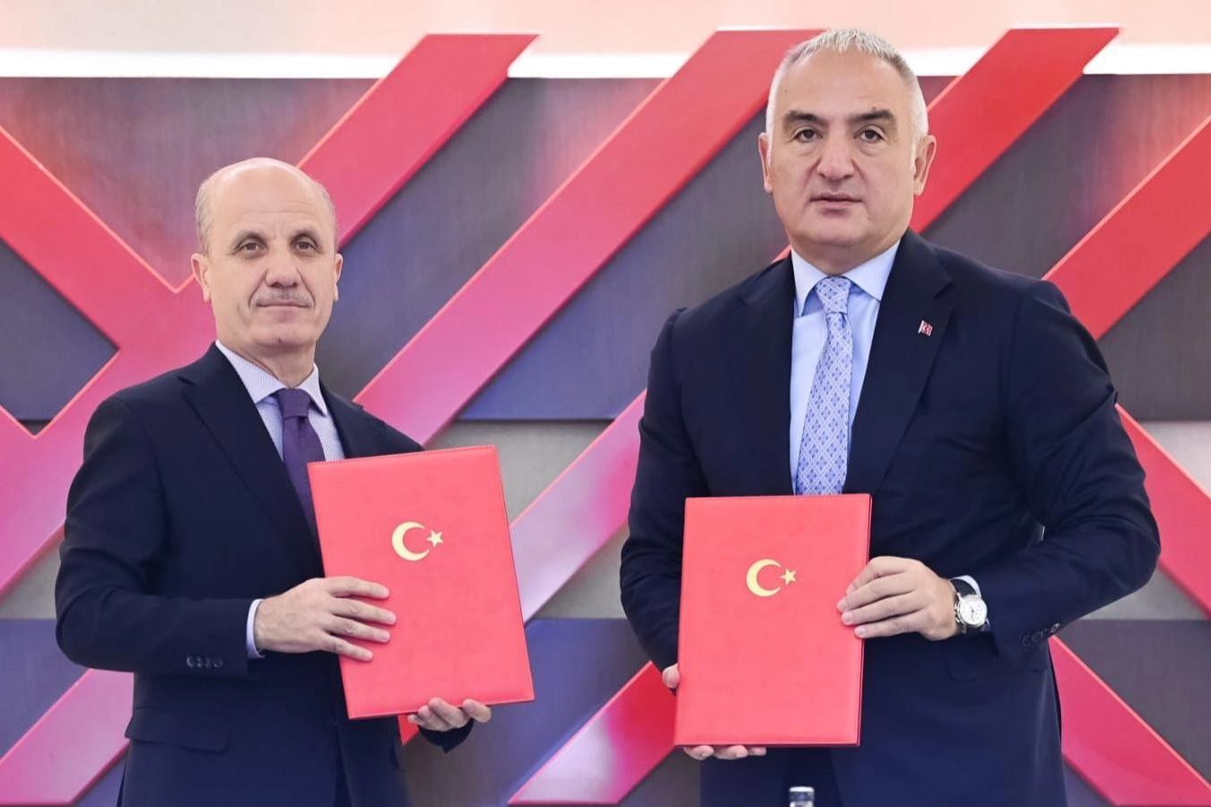 Turizm eğitimine güçlü adım... Geleceğin turizm kurmayları yetişecek 