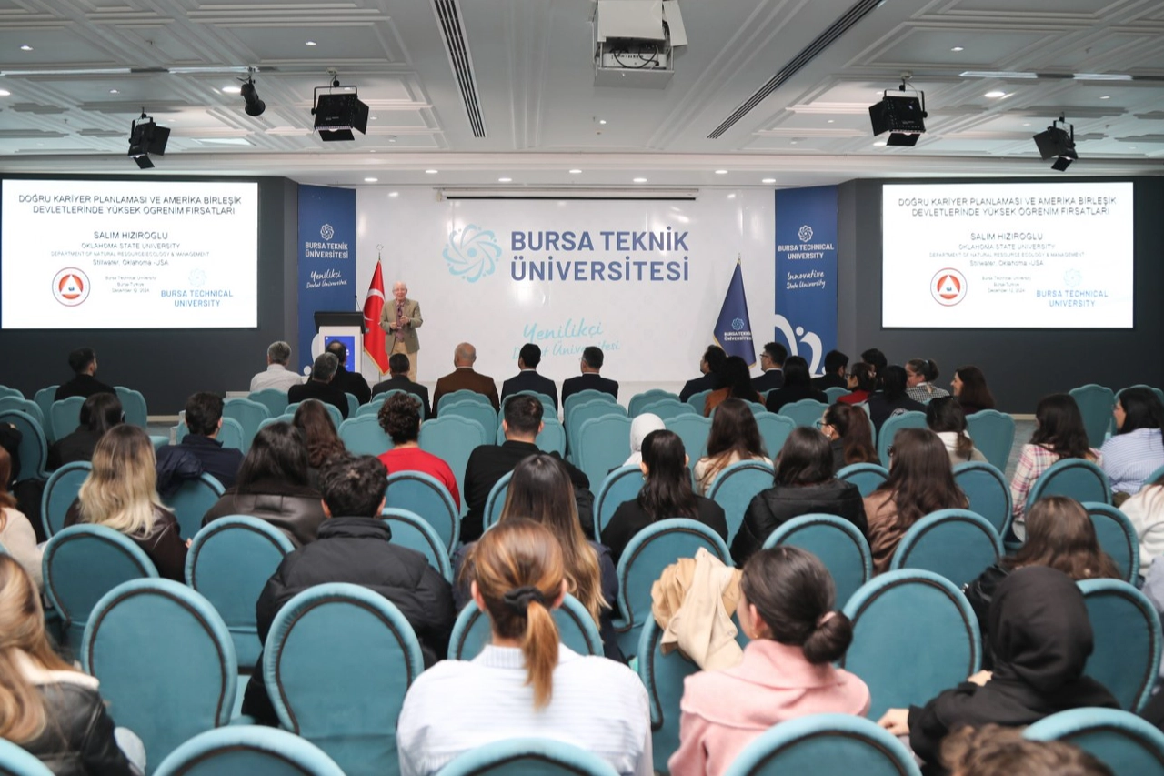 Bursa'da doğru kariyer planlaması konuşuldu 